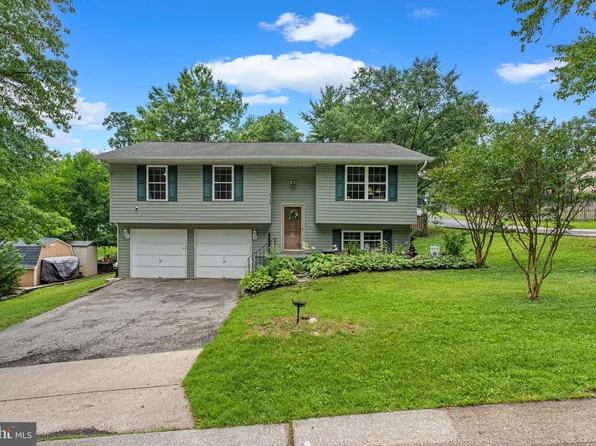 6150 Fairbourne Ct, Hanover, MD 21076