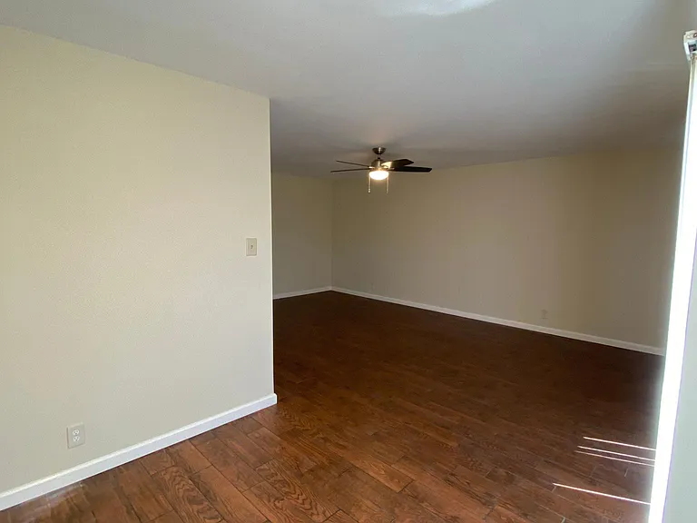 1980 S Garth Ave #4 — Photo 25