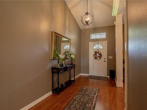 2nd image of 5950 Coveview Dr