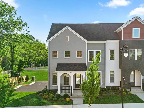 3 Grant Ave #28-R2, Manassas, VA 20110