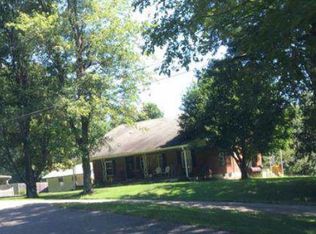 1320 Leeper Ln, Providence, KY 42450
