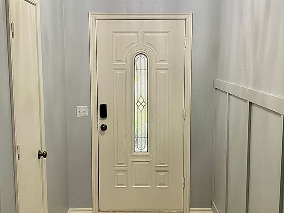 2nd image of 4805 Stag Horn Dr