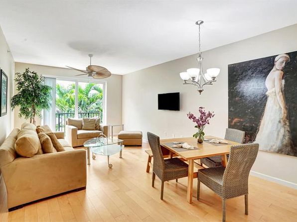 235 NE 1st St APT 404
