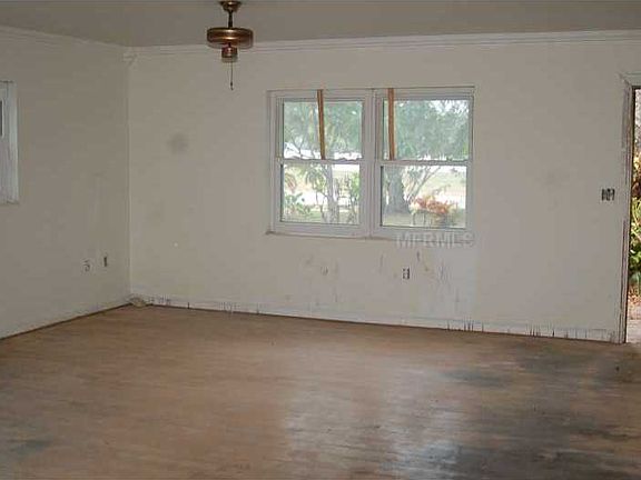 3rd image of 4635 23rd St N