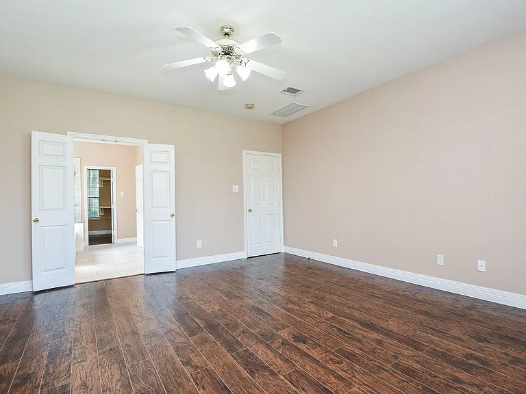 5510 Spring Blossom Ct — Photo 26