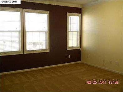 4th image of 426 Superior Way
