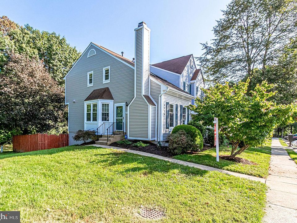 1st image of 6326 Chimney Wood Ct