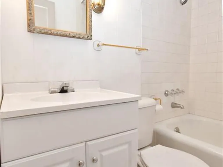 48 Modern Ave #1 — Photo 10
