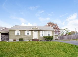 1 Highview Ter, Bridgewater, MA 02324