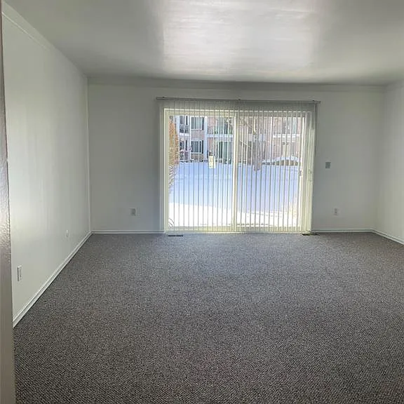 13958 Champagne Dr — Photo 3