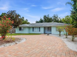 2151 Euclid Ter, Sarasota, FL 34239