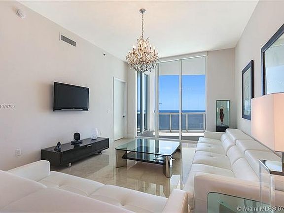 4th image of 16001 Collins Ave APT 3106