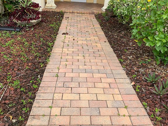 4th image of 2971 Emeldi Ln