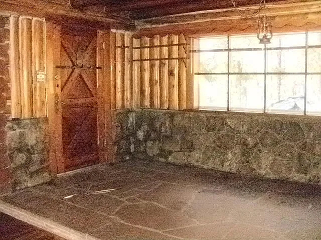 4815 S Pine Rd — Photo 5