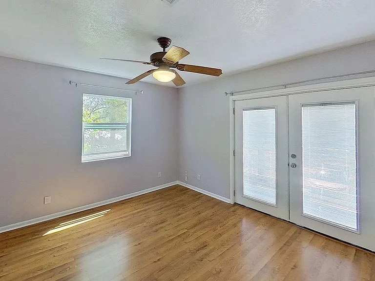 181 Maple St — Photo 7