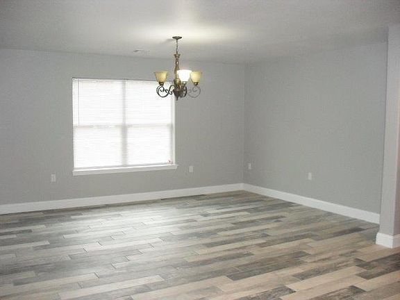 5th image of 1806 N 8th St