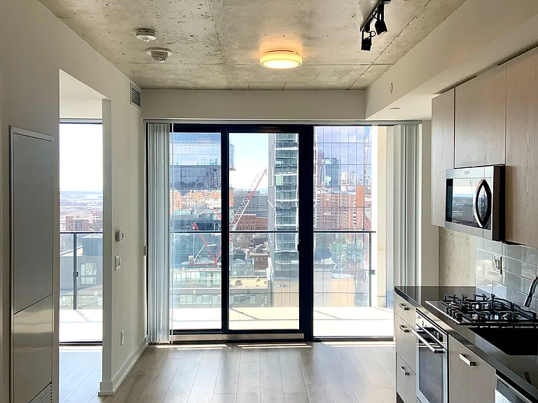 55 Ontario St #1706 — Photo 4