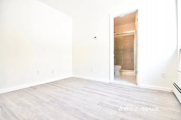 Rented by Bohemia Realty Group | media 6