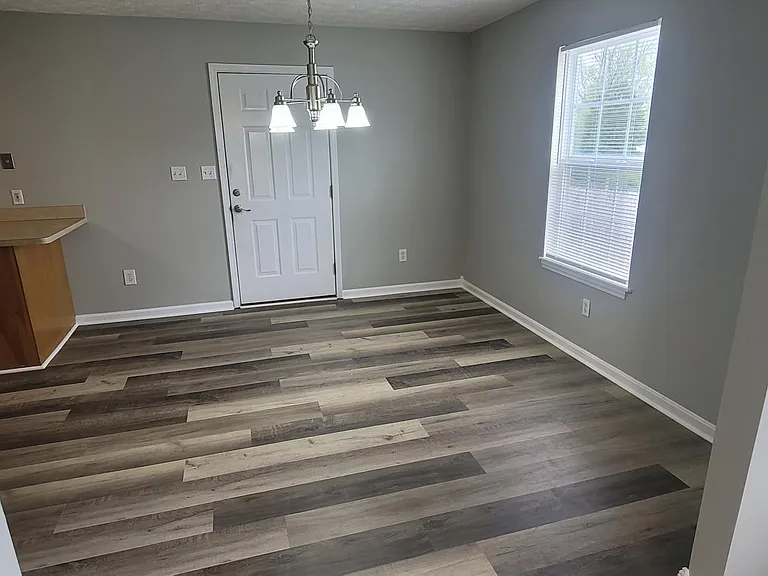 7110 Astin Ct — Photo 6