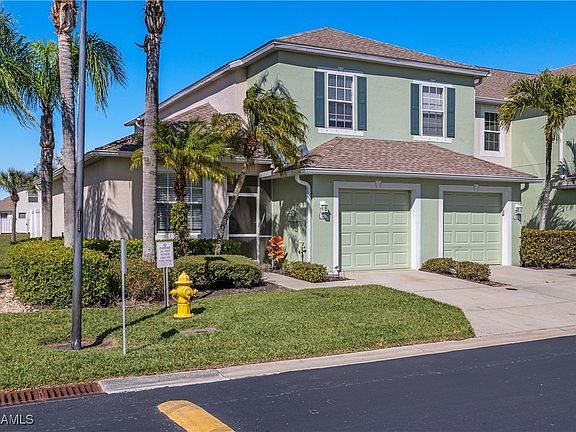 2nd image of 3005 Palmetto Oak Dr APT 101