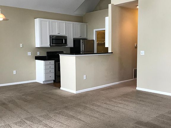 3rd image of 1637 N Star Ave #1637NS-3BRTH