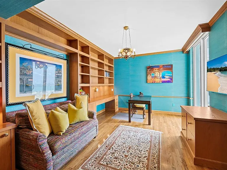 3055 Harbor Dr #1603 — Photo 28