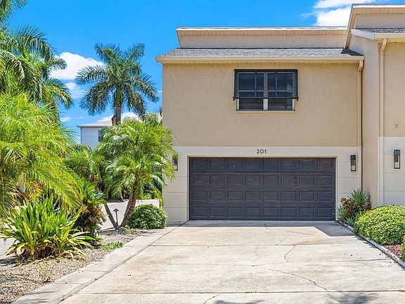 2nd image of 487 Pinellas Bayway S APT 201