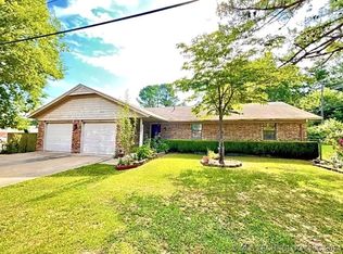 1601 Glover Ave, Tahlequah, OK 74464