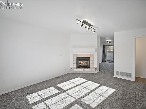 5th image of 6225 Colony Cir