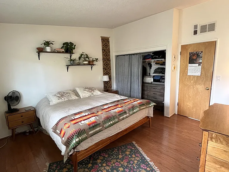 N Crescent Dr — Photo 7