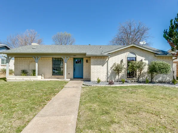 1821 Travis St, Garland, TX 75042