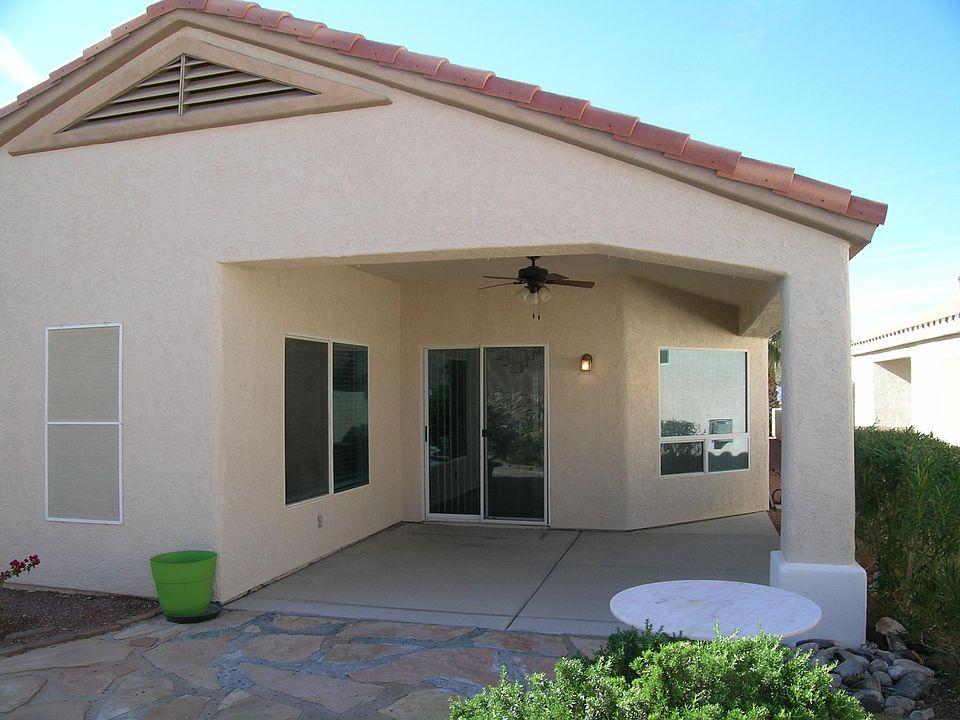 2nd image of 2467 Sabino Dr