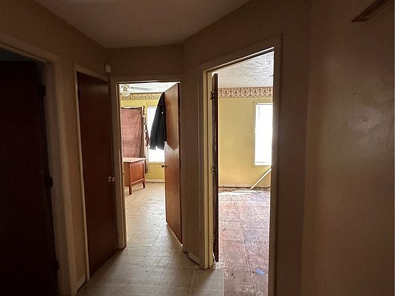 2nd image of 6771-3 Willowbrook Dr