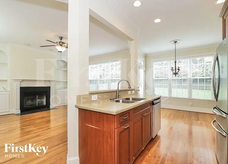 4192 Cypress Grove Ln — Photo 9