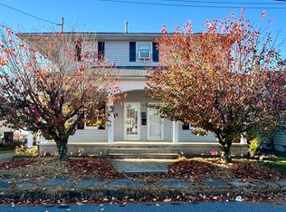 521 Clark St FLOOR 1, Old Forge, PA 18518