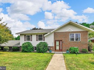 522 Maple St, Pottsville, PA 17901