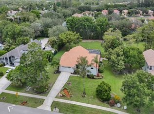 4300 Hunting Trl, Lake Worth, FL 33467