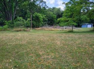18529 S River Rd, Three Rivers, MI 49093