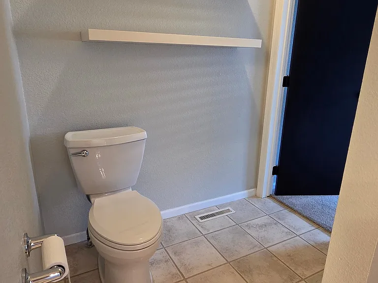 4287 Trumpeter Dr SE — Photo 16