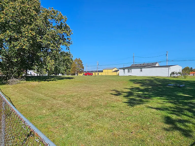 4165 S Wilson Rd — Photo 4