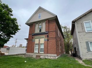 429 N 8th St, Quincy, IL 62301