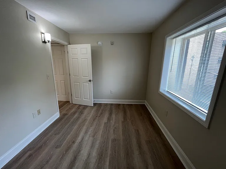 5620 Rippey St #301 — Photo 8