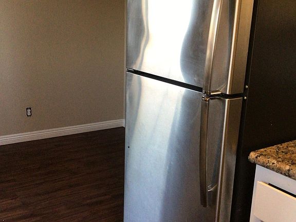 2nd image of 527 Florida St APT 7