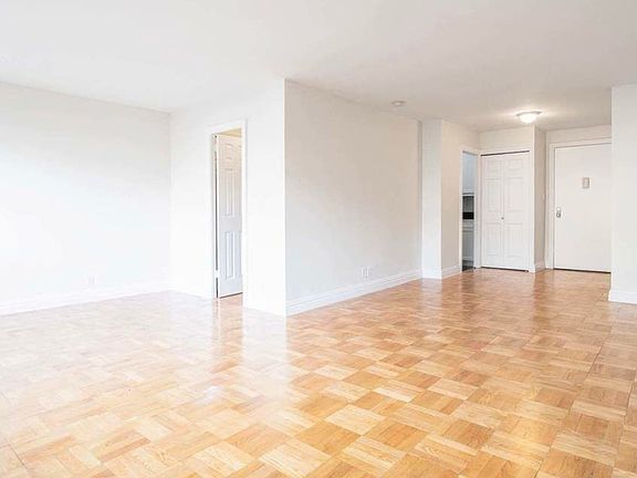 3rd image of 330 W 45th St APT 9G