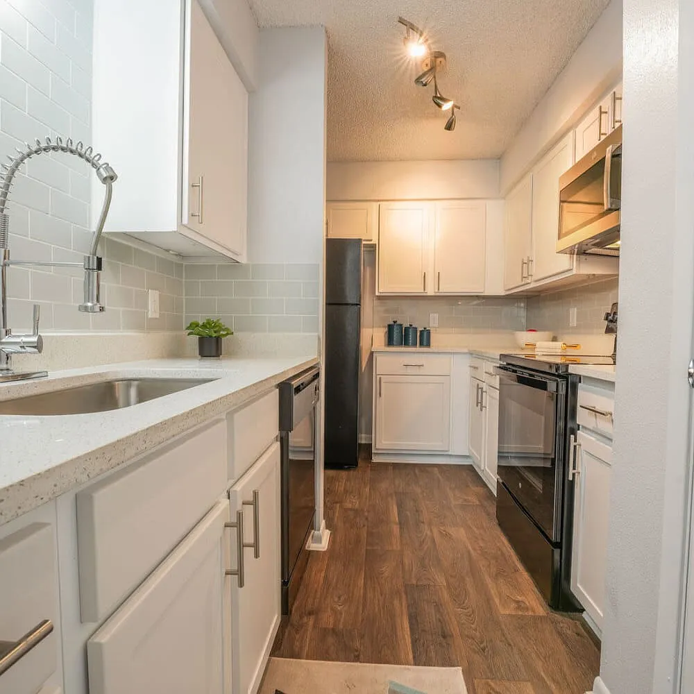 Lakebridge Townhomes — Photo 4