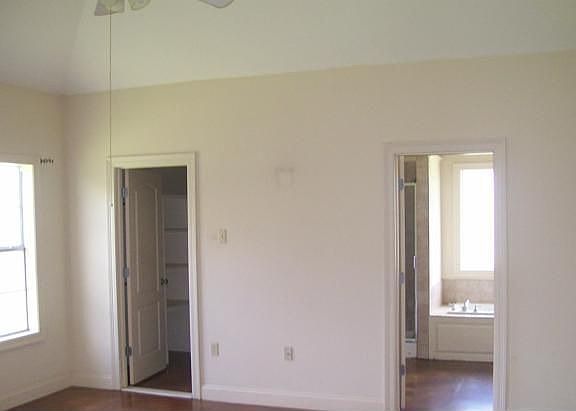 4th image of 147 N Eagle Dr