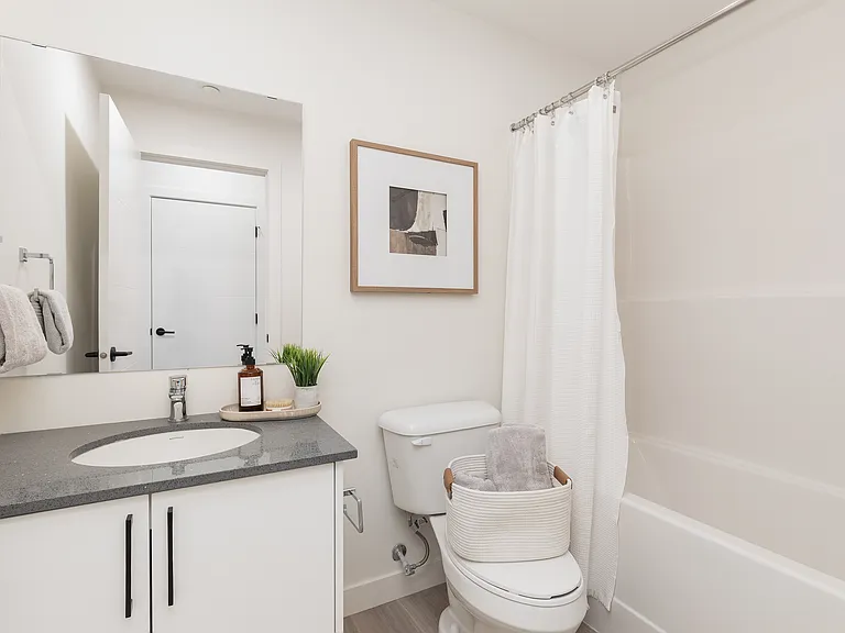 23 Aquitania Blvd W — Photo 18