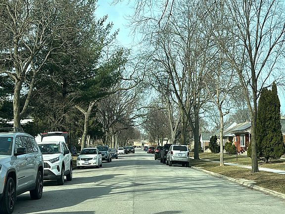 5th image of 5416 Conrad St