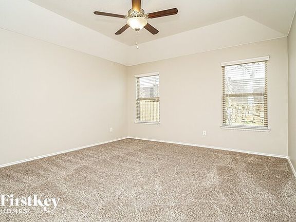 4th image of 1785 Alamandine Ave
