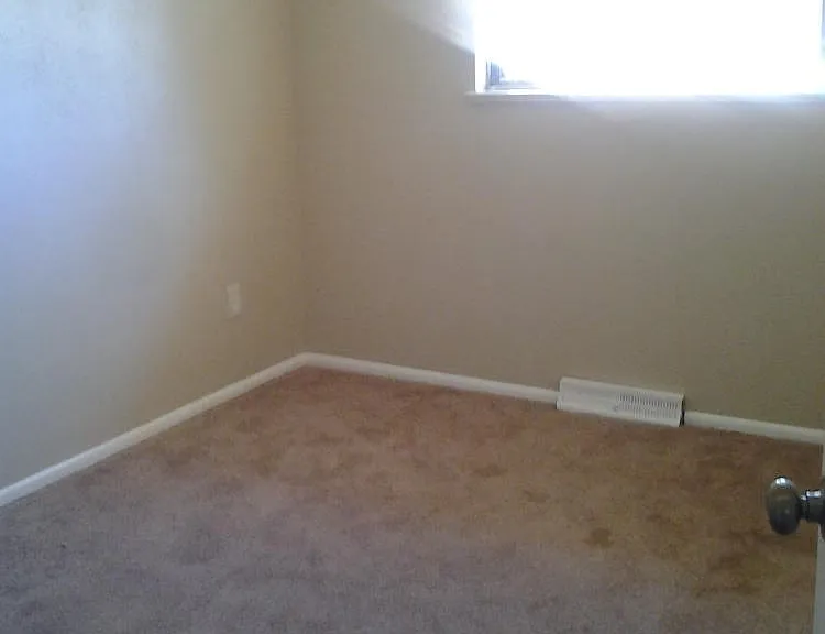 677 Bridger Dr — Photo 3